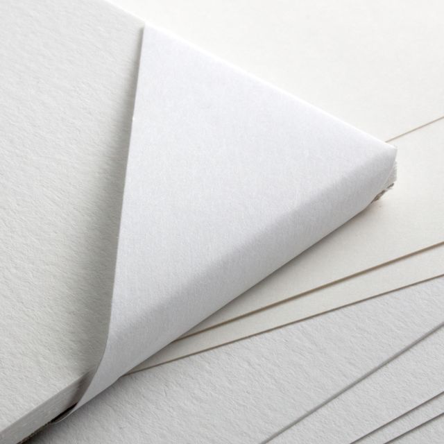 Cartoncino F4 - 70 x 100 cm - 220 gr - bianco - liscio - Fabriano - pacco 25 fo…