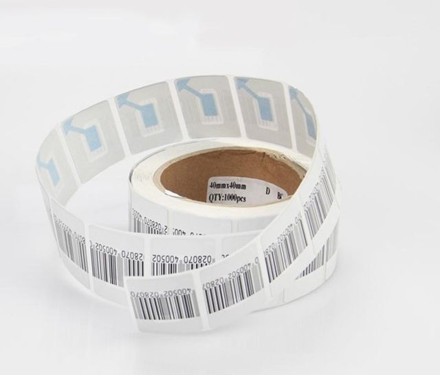 ADESIVO ANTITACCHEGGIO ROTOLO 1000 PEZZI 40X40MM