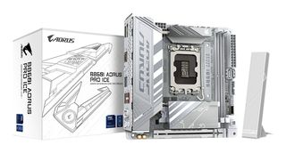 GIGABYTE B860I AORUS PRO ICE scheda madre Intel B860 LGA 1851 (Socket V1) mini …