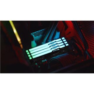 Kingston FURY Beast RGB - DDR5 - kit - 32 GB: 2 x 16 GB - DIMM 288-PIN - 6000 M…