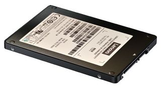 ThinkSystem 2.5" U.2 PM9A3 960GB Read Intensive NVMe PCIe 4.0 x4 HS SSD