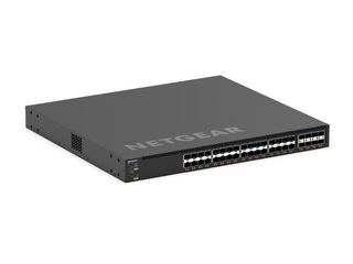NETGEAR M4350 Series M4350-32F8V - Switch - L3 - gestito - 32 x 10 Gigabit SFP+…