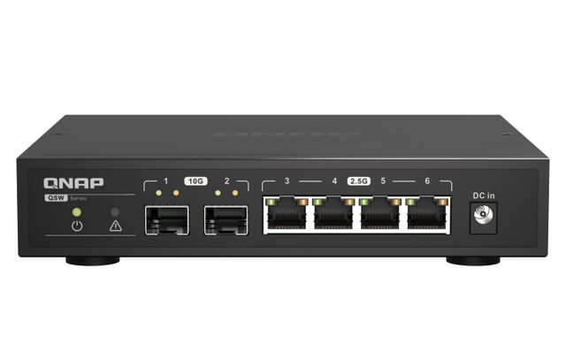 QNAP QSW-2104-2S - Switch - unmanaged - 2 x 10 Gigabit SFP+ + 4 x 2.5GBase-T - …