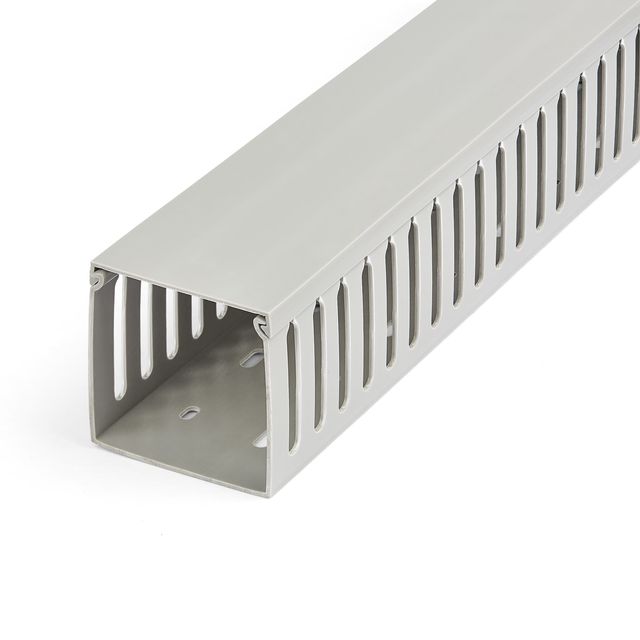 StarTech.com Canalina di cablaggio cavi scanalata con coperchio da 2m 75x75mm -…